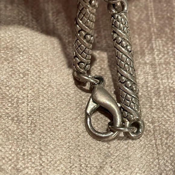 Square Hammered Barrel Necklace - Picture 3 of 9